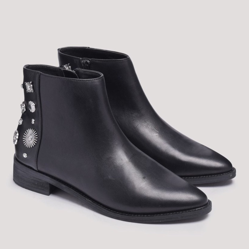 NEW E8 By Miista Reyes Studded Booties